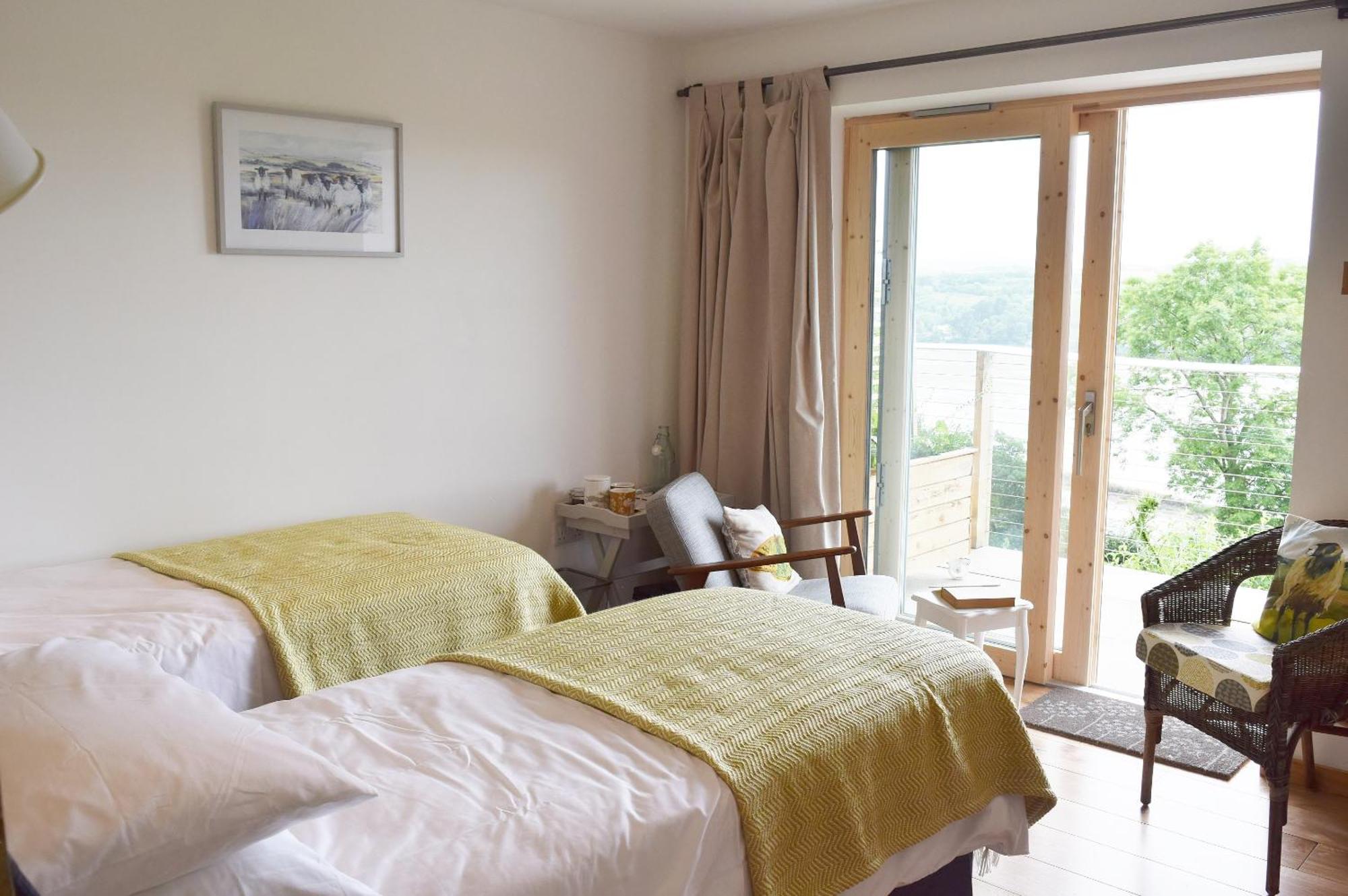 The Sanctuary Cornwall Golant Room photo