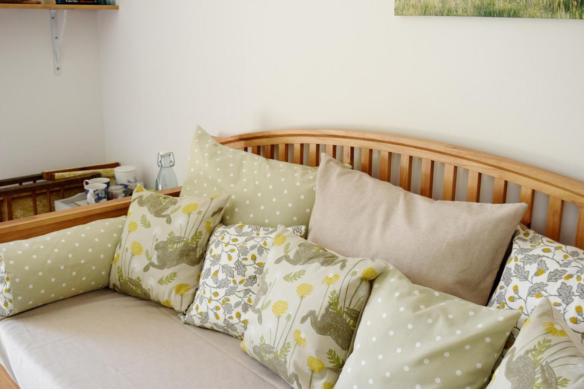 The Sanctuary Cornwall Golant Room photo